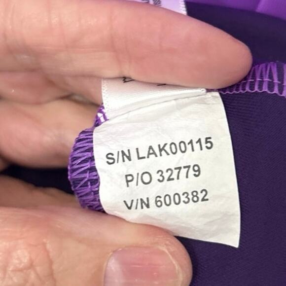 ANNIKA Cutter & Buck Purple CB DryTec UPF50+ Full Zip Jacket L Golf Performance - Picture 11 of 12